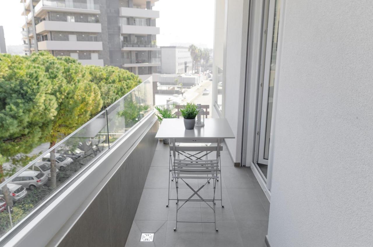 Apartamento Apulialux - Exclusive And Modern City View, Private Parking Bari Exterior foto